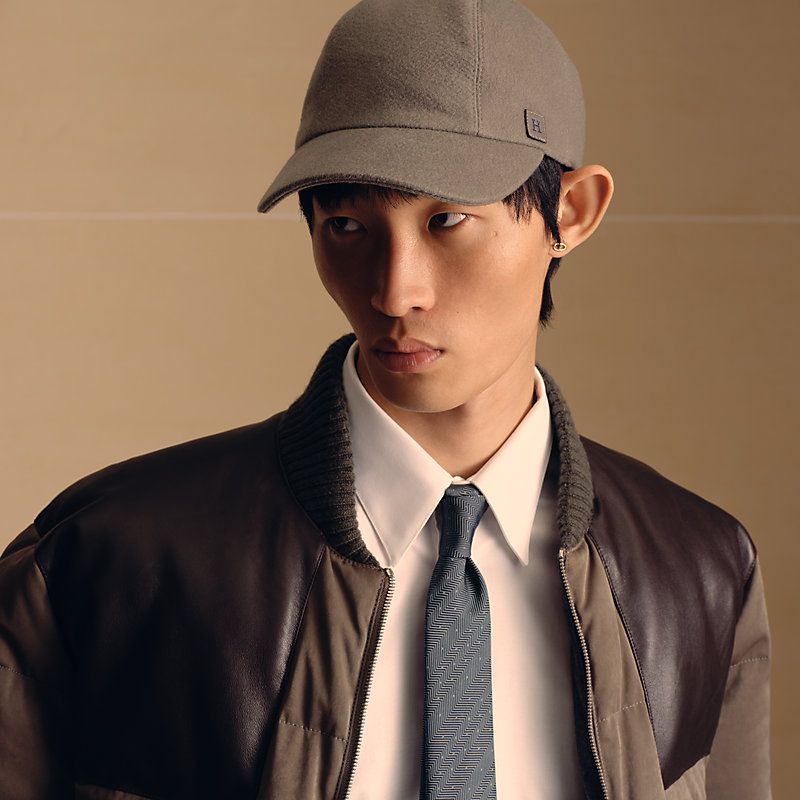 HERMES - 【新品】 HERMES / エルメス | スカーフ柄 クルー